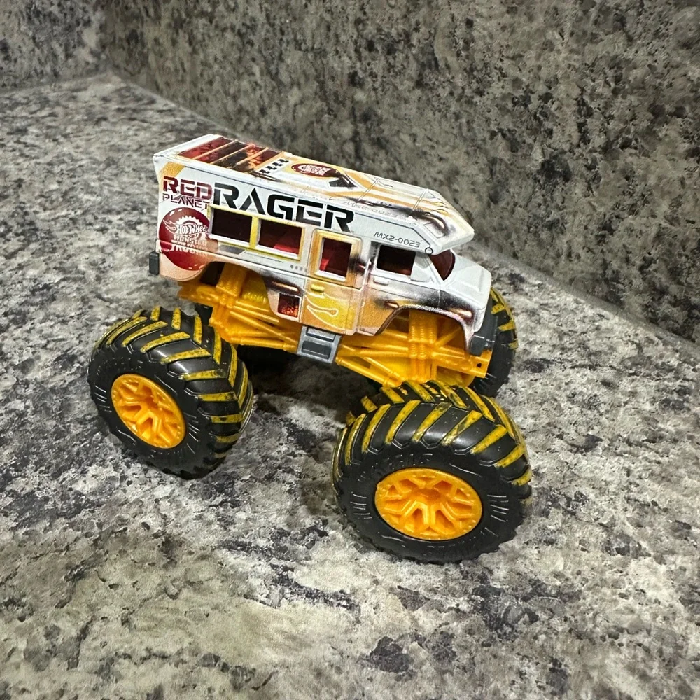 3 Monster Truck Toy Set
